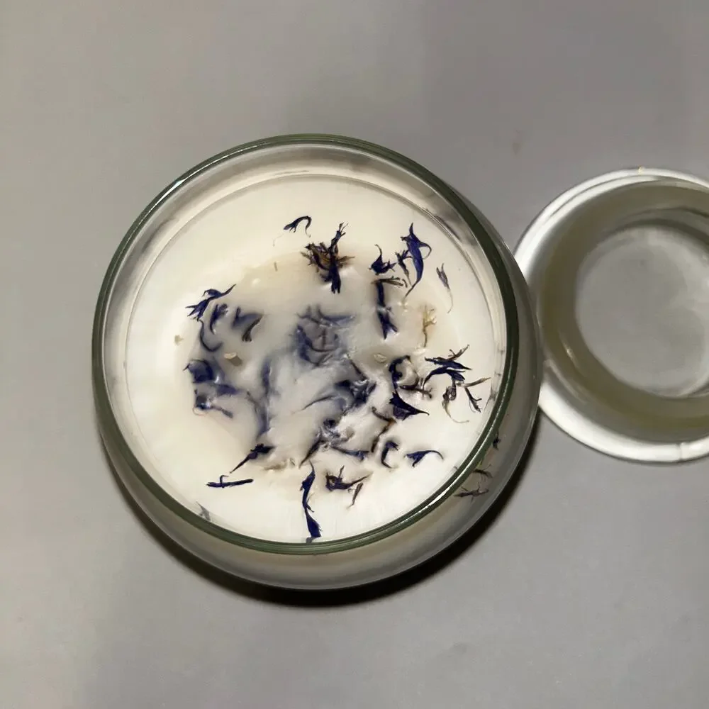 Southern Charm Candle Company Winter Nights Dried Flower Floral Candle